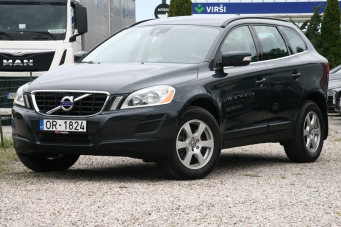 XC60 Momentum AWD, 2.4D, 120kw/163zs